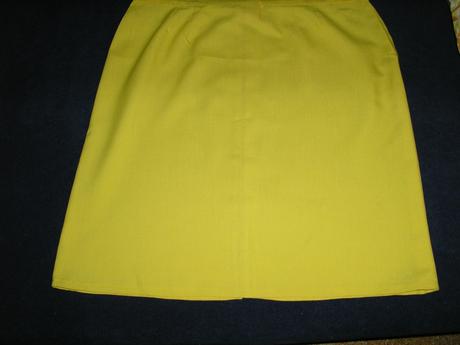 20. Žltá sukňa - Obrázok č. 1