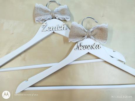 svadobné vešiaky nevesta a ženích - Obrázok č. 1