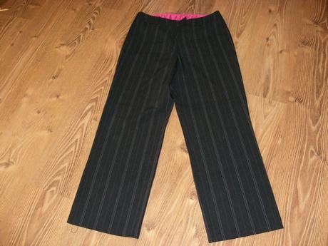Čierne nohavice kostýmové,málo nosené - Obrázok č. 1