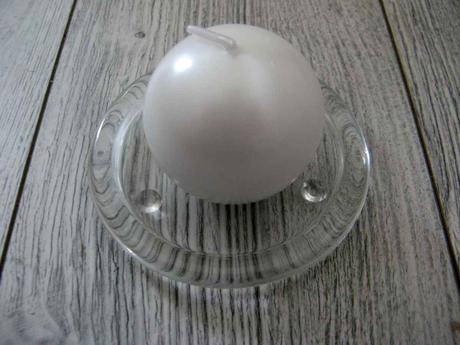 Sviečka guľa 6 cm biela perleť - Obrázok č. 1