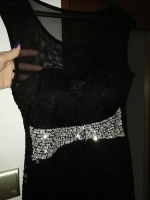 Čierne dlhé čipkovane šaty  - Obrázok č. 1