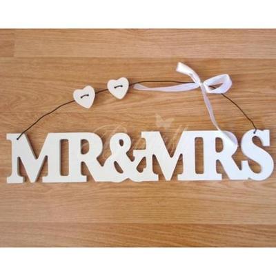 Závesná dekorácia Mr & Mrs - Obrázok č. 1