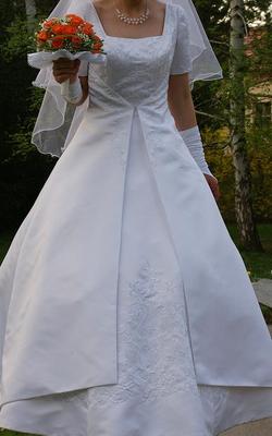 Romantické svadobné šaty - Obrázok č. 1