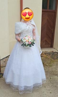 Svadobne saty - Obrázok č. 1