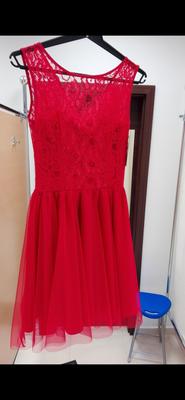 Červené šaty - Obrázok č. 1
