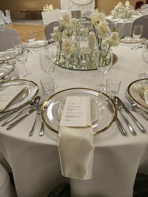 Saténové obrúsky na prenájom ivory/cappucino - Obrázok č. 1