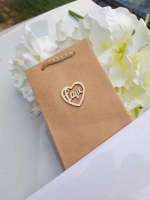 Hnedá taška s nápisom Love - Obrázok č. 1