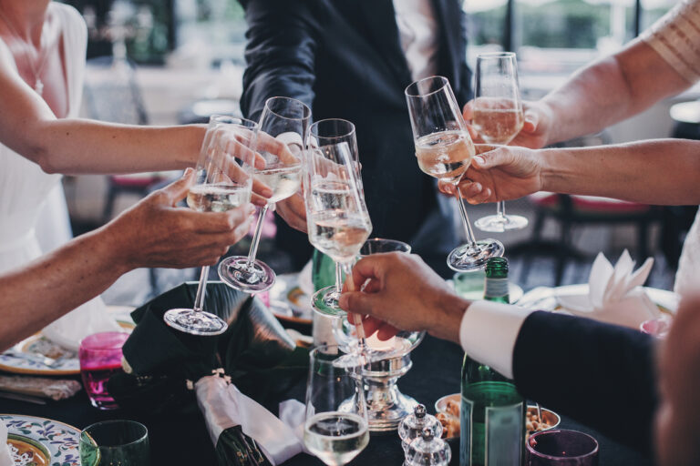 alkohol na svadbe