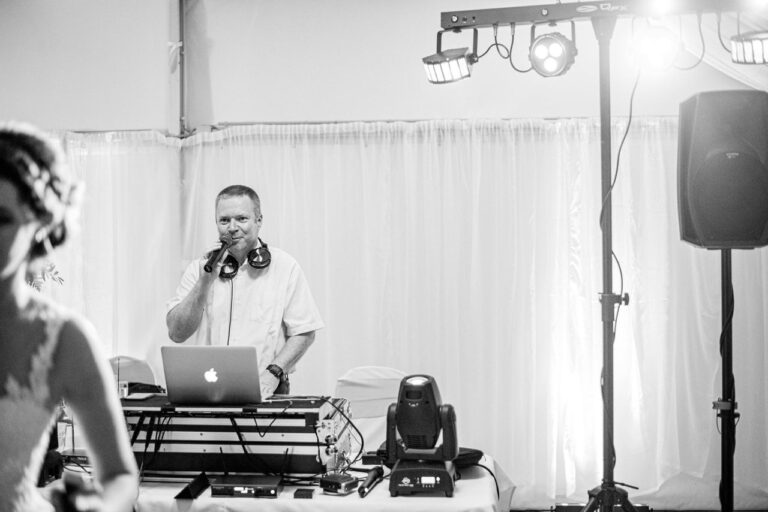 svadobný DJ
